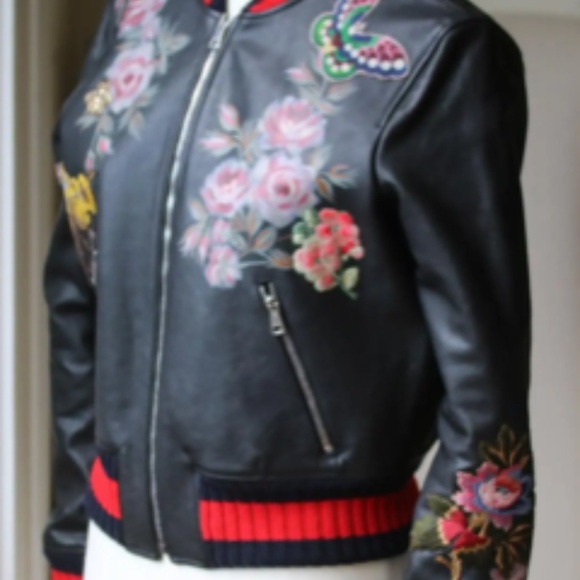 Butterfly and Bee Embroidered Leather Bomber Jacket NWOT - Picture 3 of 11